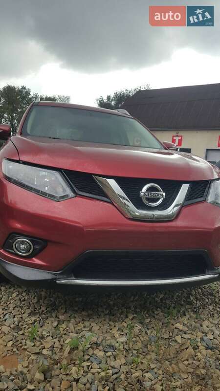 Позашляховик / Кросовер Nissan Rogue 2014 в Бучачі