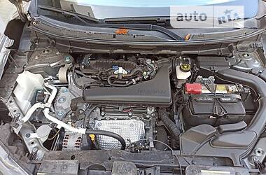 Позашляховик / Кросовер Nissan Rogue 2017 в 