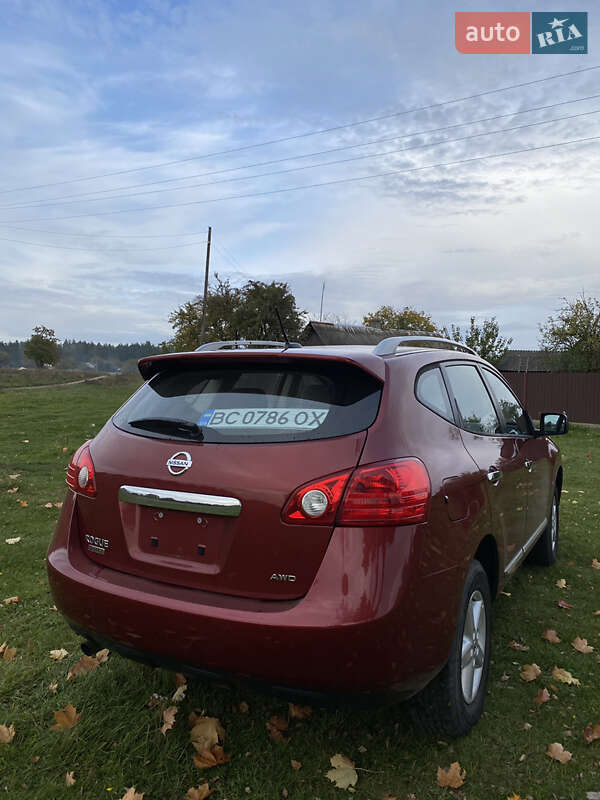Внедорожник / Кроссовер Nissan Rogue 2015 в Каменке-Бугской