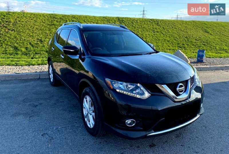 Внедорожник / Кроссовер Nissan Rogue 2014 в Днепре