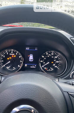 Внедорожник / Кроссовер Nissan Rogue 2018 в Тараще
