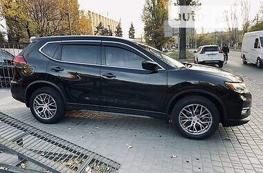 Внедорожник / Кроссовер Nissan Rogue 2017 в Одессе