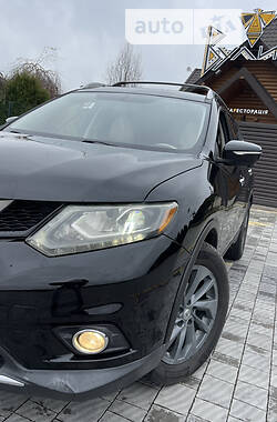 Позашляховик / Кросовер Nissan Rogue 2013 в Стрию