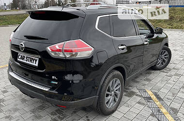 Позашляховик / Кросовер Nissan Rogue 2013 в Стрию