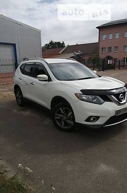 Позашляховик / Кросовер Nissan Rogue 2014 в Сумах