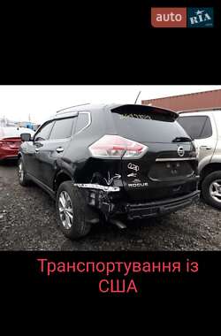 Внедорожник / Кроссовер Nissan Rogue 2016 в Киеве