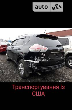 Внедорожник / Кроссовер Nissan Rogue 2016 в Киеве