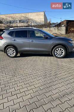 Внедорожник / Кроссовер Nissan Rogue 2017 в Одессе