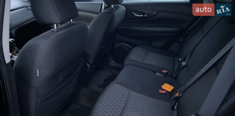 Позашляховик / Кросовер Nissan Rogue 2018 в Вишгороді