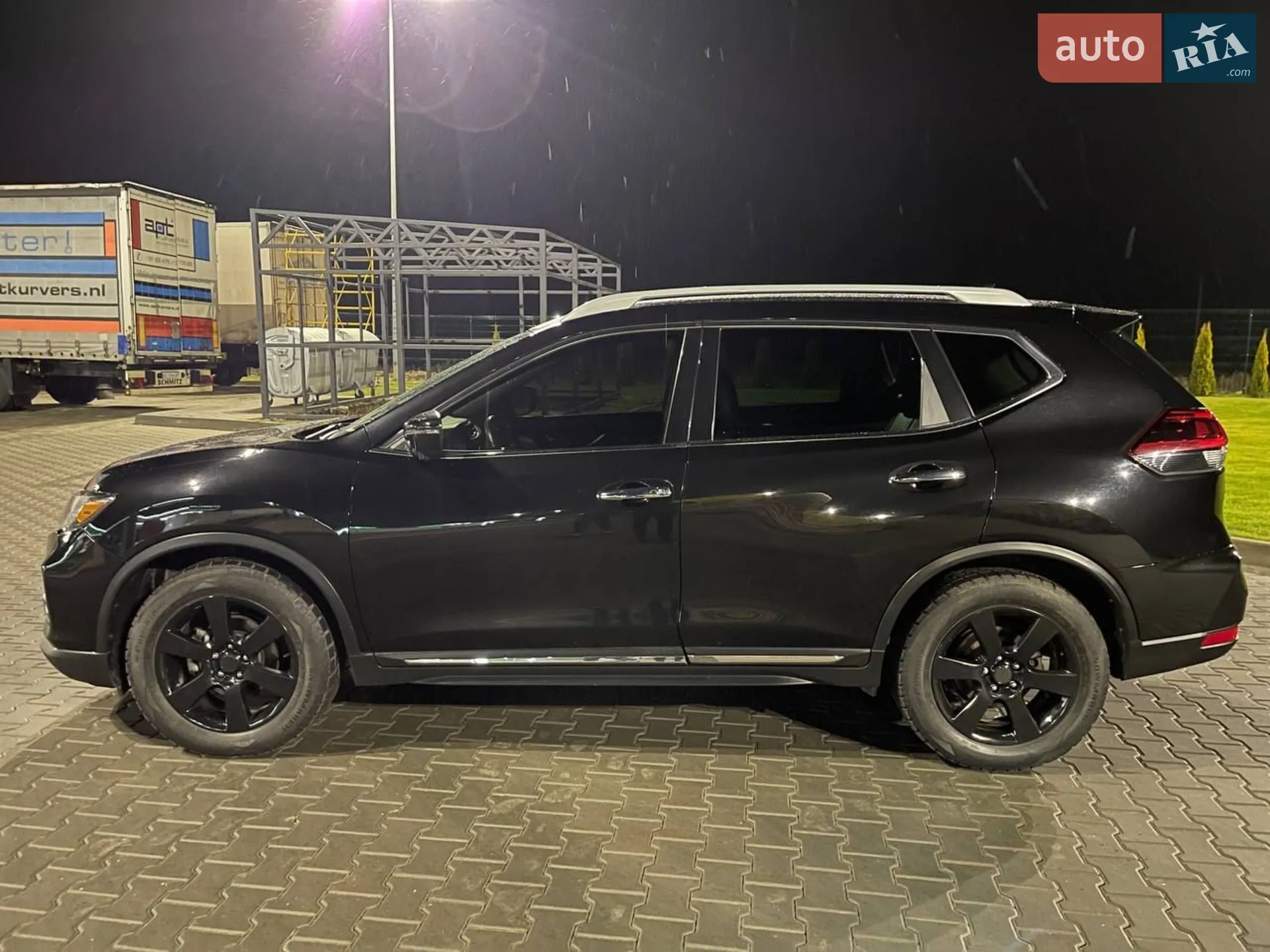 2017 Nissan Rogue - мініатюра 4