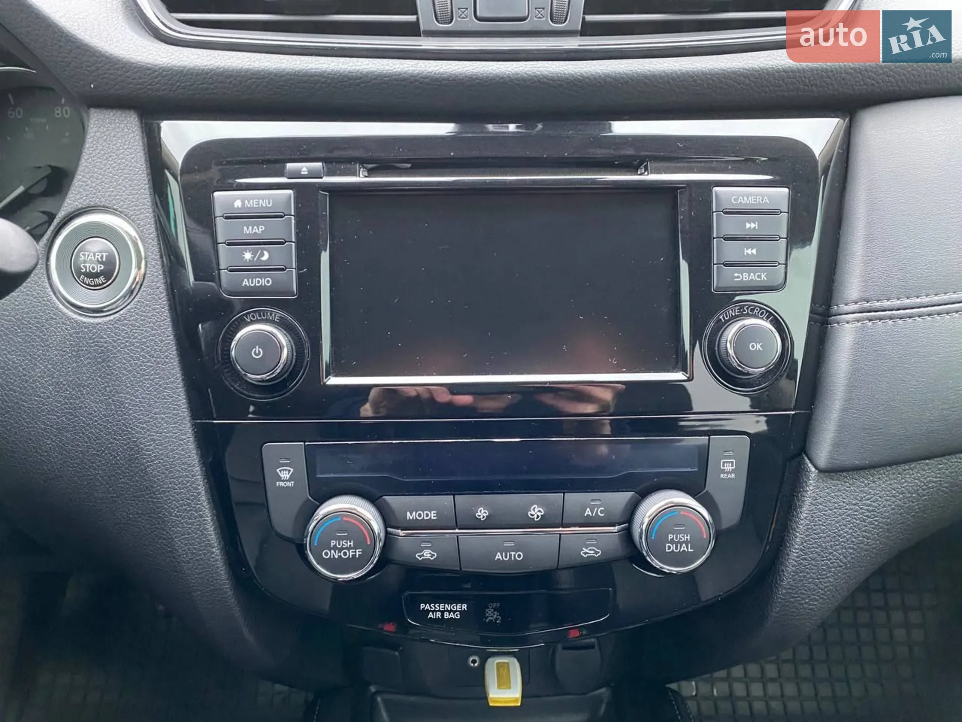 2017 Nissan Rogue - мініатюра 14
