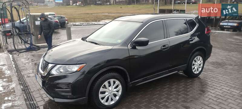 Внедорожник / Кроссовер Nissan Rogue 2018 в Каменском