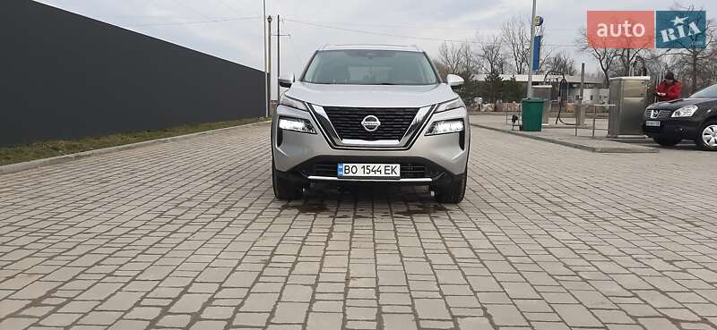Позашляховик / Кросовер Nissan Rogue 2021 в Козові