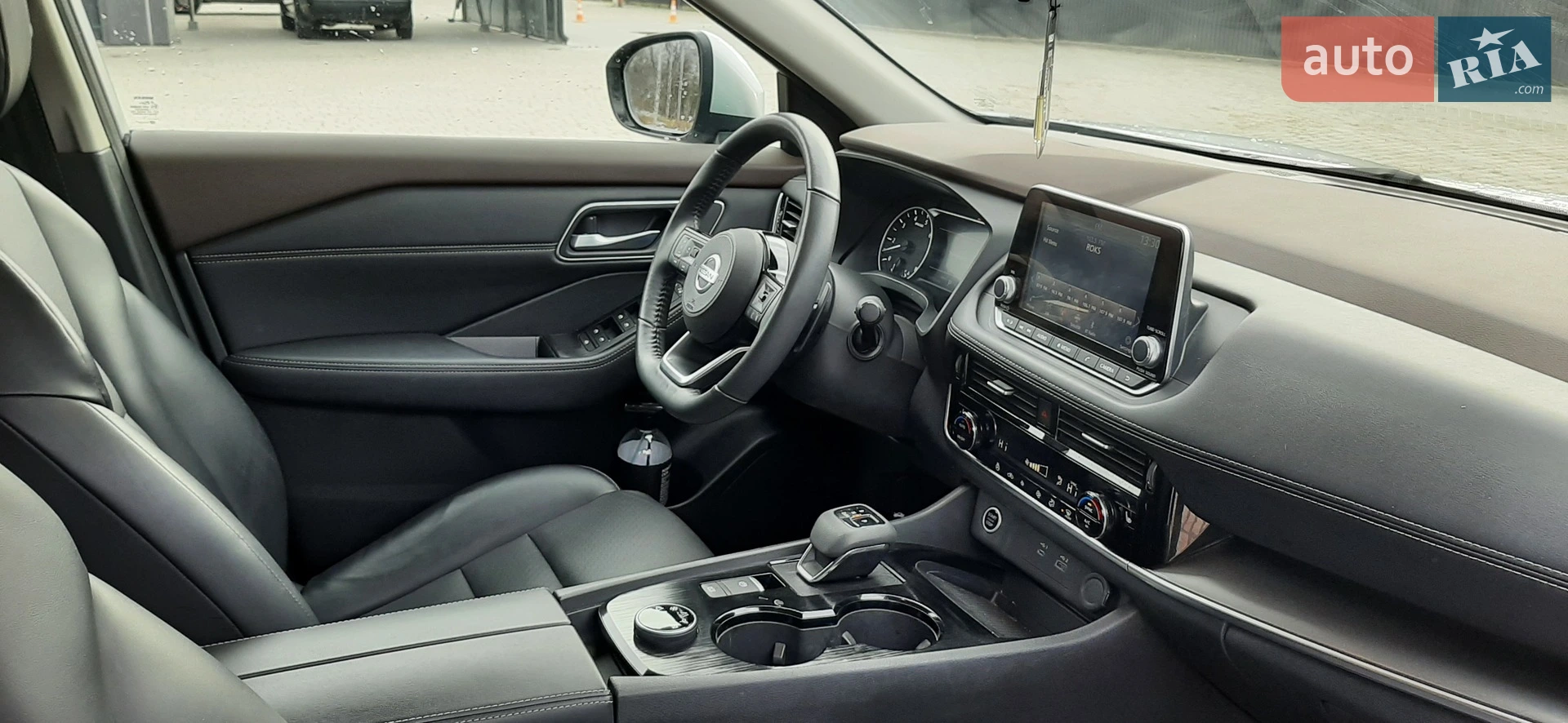 2021 Nissan Rogue - мініатюра 12