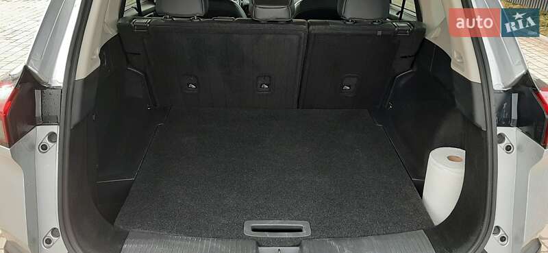 Позашляховик / Кросовер Nissan Rogue 2021 в Козові