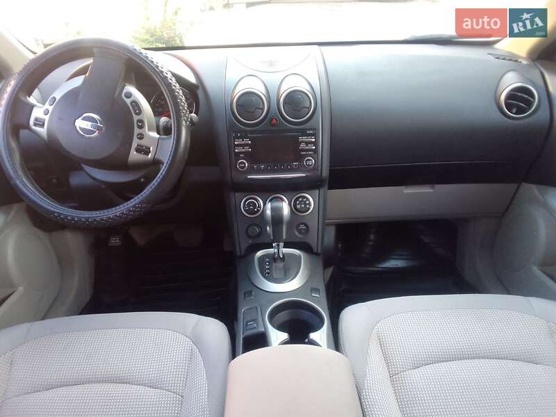 Позашляховик / Кросовер Nissan Rogue 2013 в Рівному