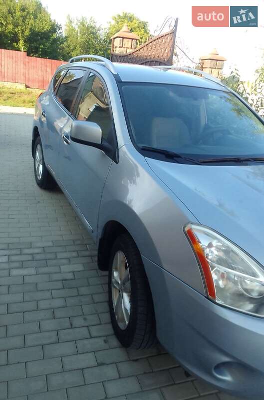 Позашляховик / Кросовер Nissan Rogue 2013 в Рівному