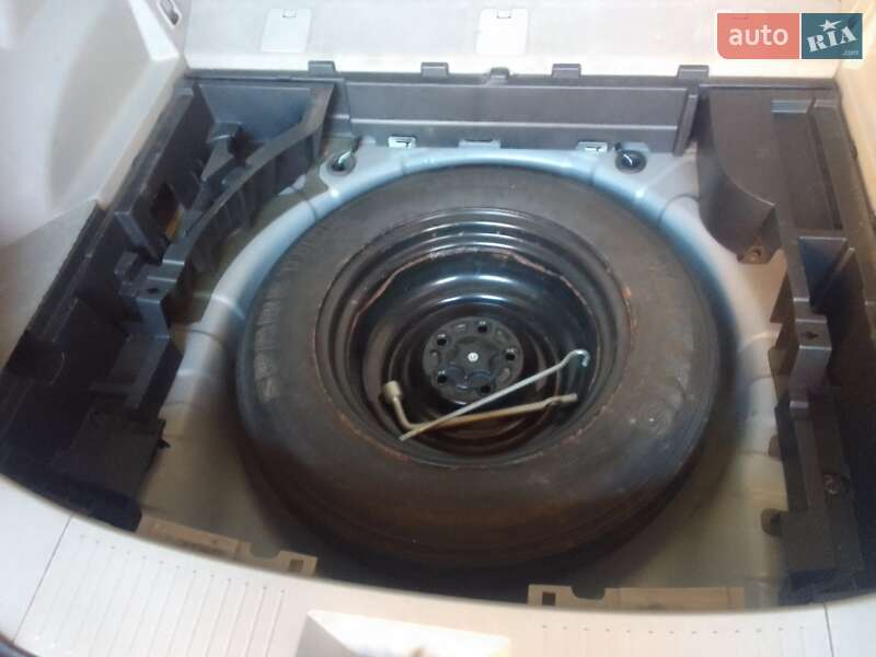 Позашляховик / Кросовер Nissan Rogue 2013 в Рівному