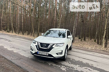 Внедорожник / Кроссовер Nissan Rogue 2017 в Житомире