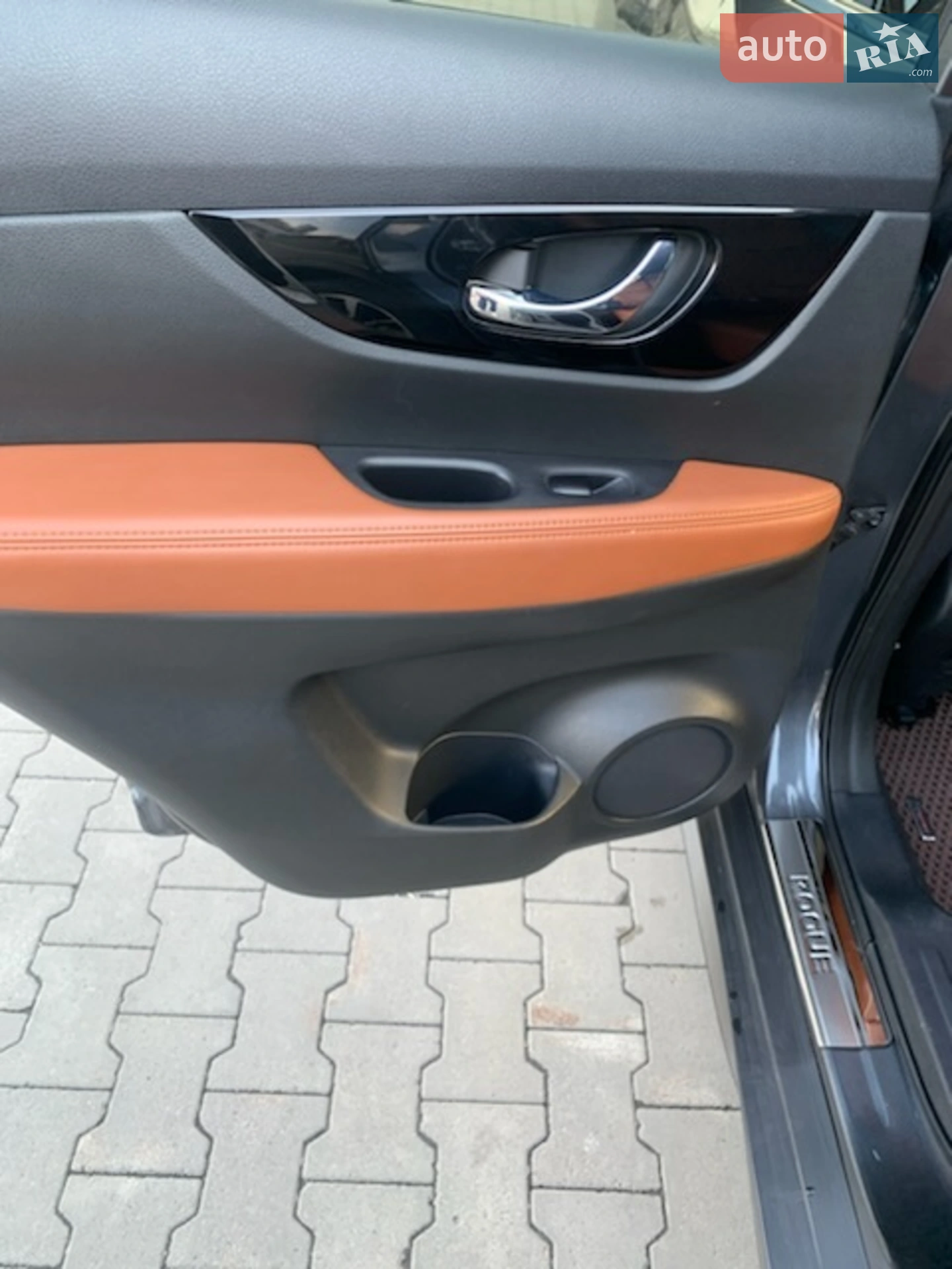 2018 Nissan Rogue - мініатюра 12