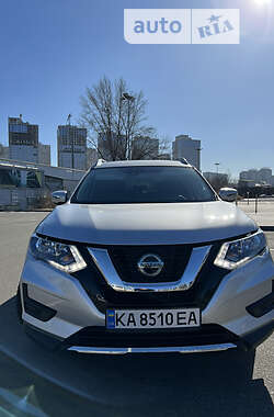 Внедорожник / Кроссовер Nissan Rogue 2019 в Киеве