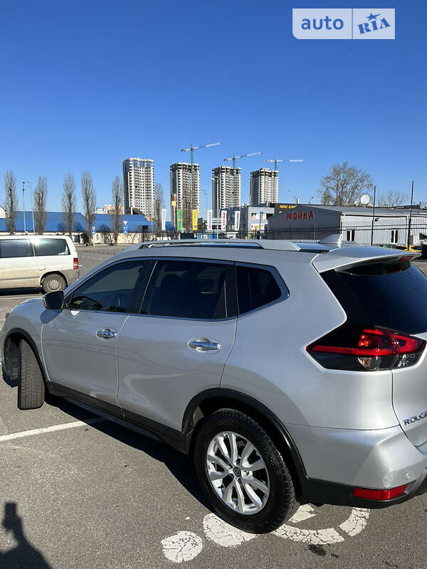 Позашляховик / Кросовер Nissan Rogue 2019 в Києві