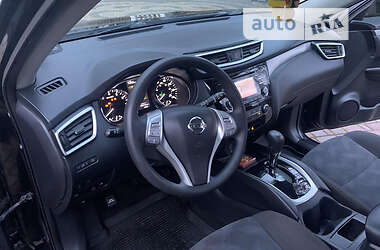 Внедорожник / Кроссовер Nissan Rogue 2015 в 
