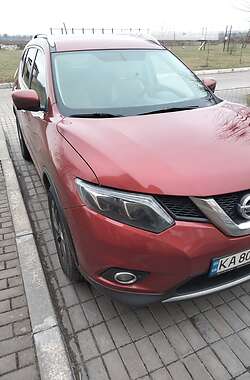 Внедорожник / Кроссовер Nissan Rogue 2016 в Борисполе