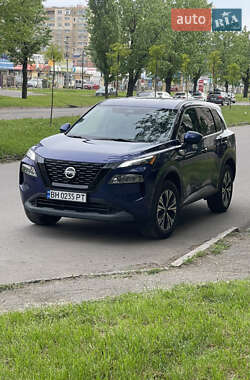 Позашляховик / Кросовер Nissan Rogue 2020 в 