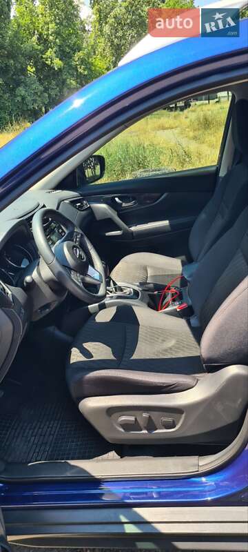 Позашляховик / Кросовер Nissan Rogue 2017 в Одесі