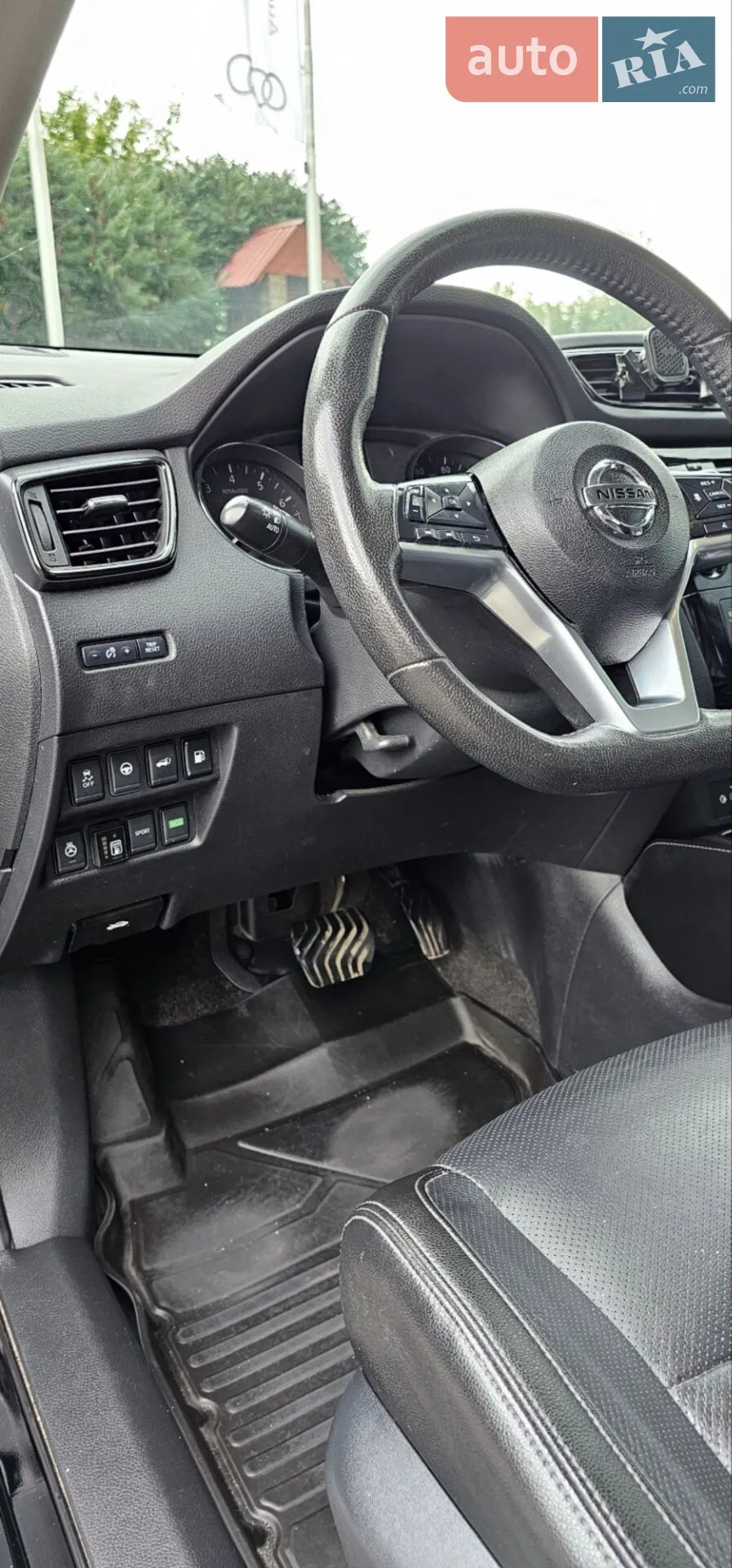 2019 Nissan Rogue - мініатюра 16