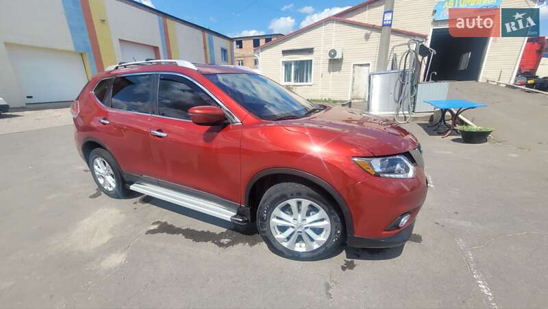 Внедорожник / Кроссовер Nissan Rogue 2016 в Белой Церкви