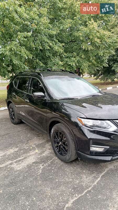 Внедорожник / Кроссовер Nissan Rogue 2018 в Запорожье