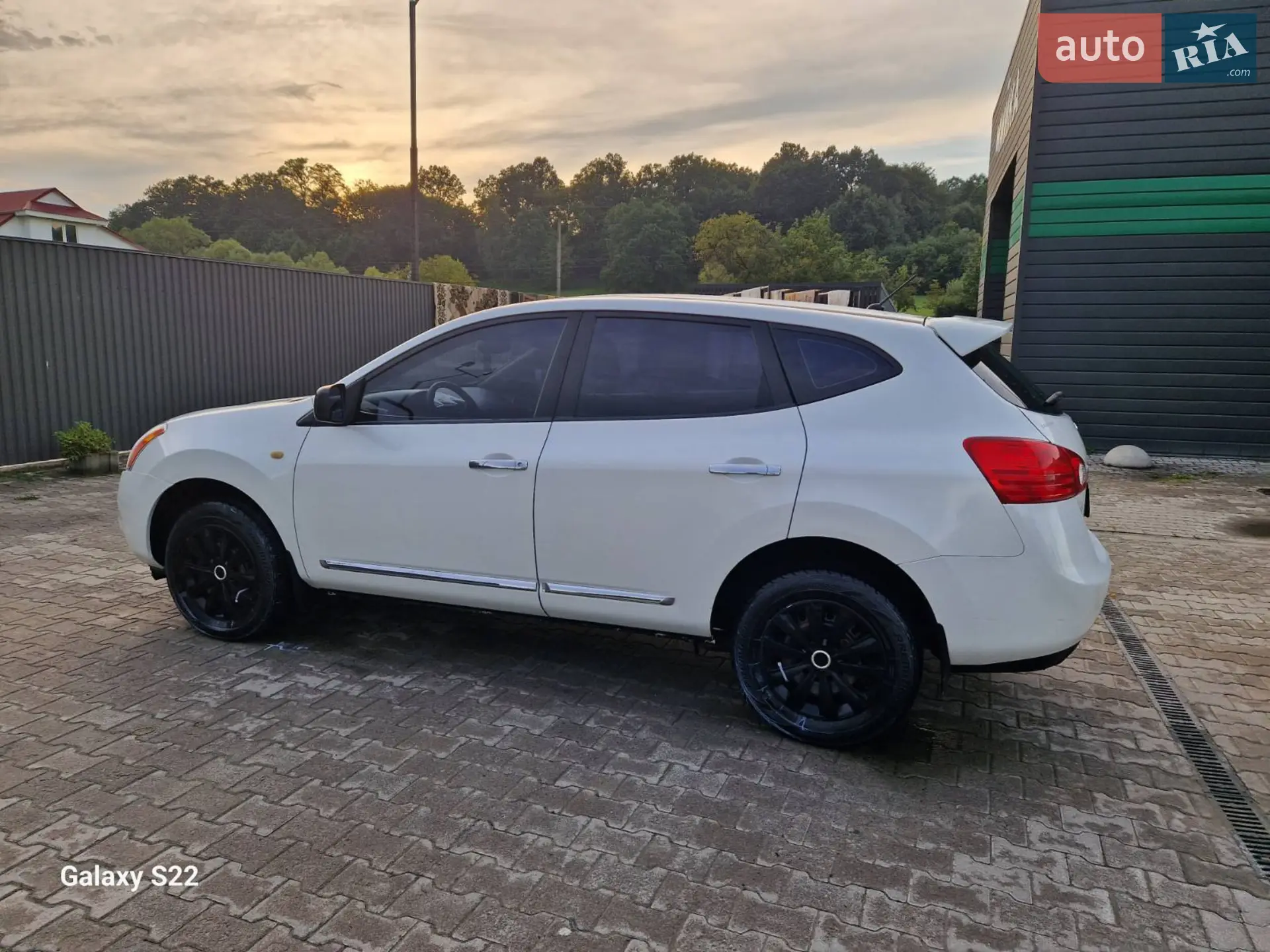 2011 Nissan Rogue - мініатюра 2