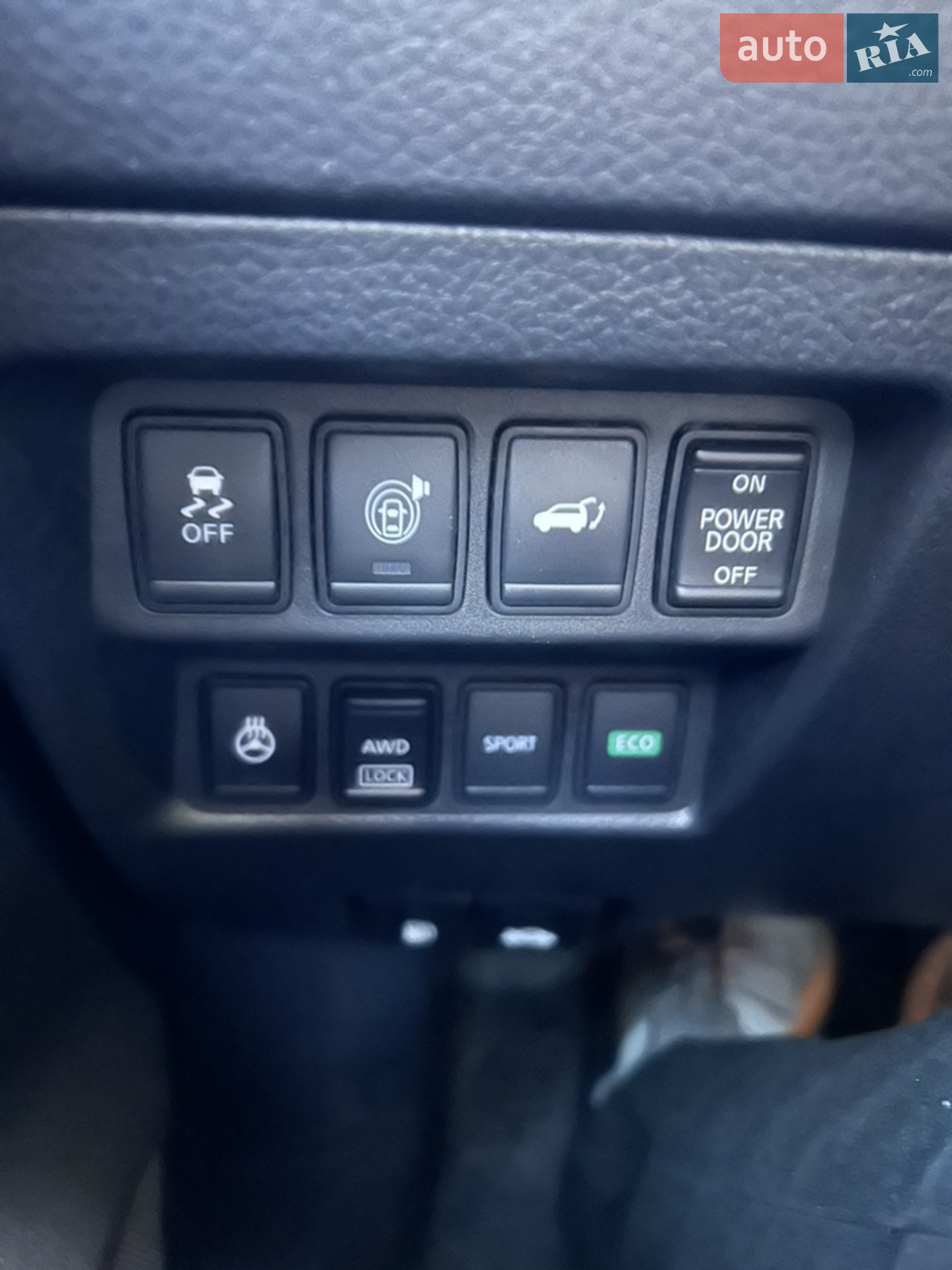 2016 Nissan Rogue - мініатюра 16