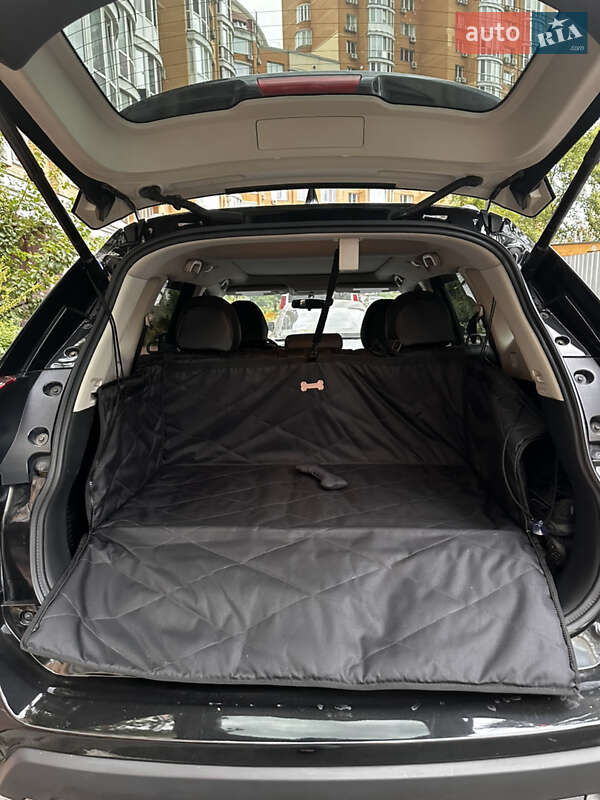 Внедорожник / Кроссовер Nissan Rogue 2018 в Киеве