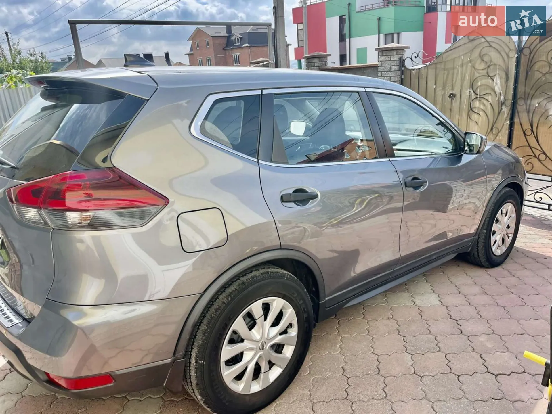 2018 Nissan Rogue - мініатюра 4