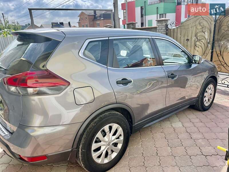 Позашляховик / Кросовер Nissan Rogue 2018 в Хмельницькому