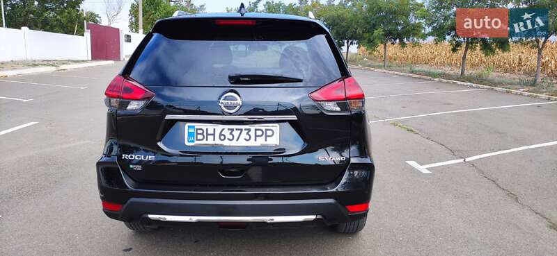 Внедорожник / Кроссовер Nissan Rogue 2018 в Измаиле