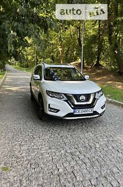 Внедорожник / Кроссовер Nissan Rogue 2019 в Черновцах