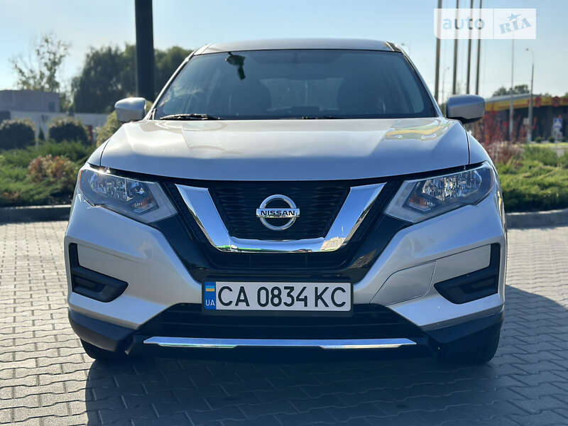 Позашляховик / Кросовер Nissan Rogue 2017 в Черкасах