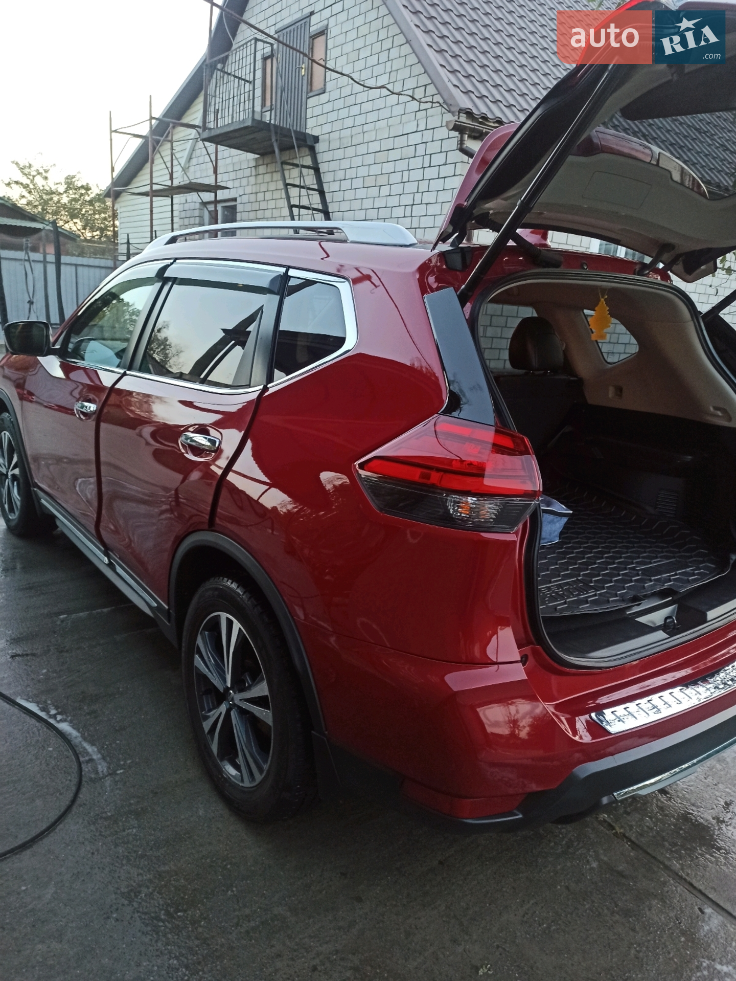 2017 Nissan Rogue - мініатюра 2
