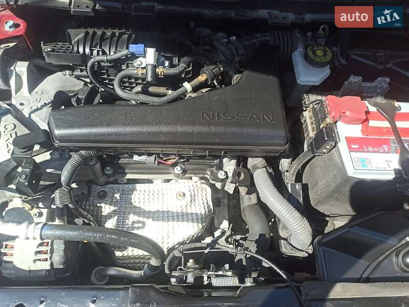 Внедорожник / Кроссовер Nissan Rogue 2017 в Романове