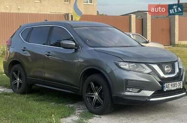Позашляховик / Кросовер Nissan Rogue 2017 в 