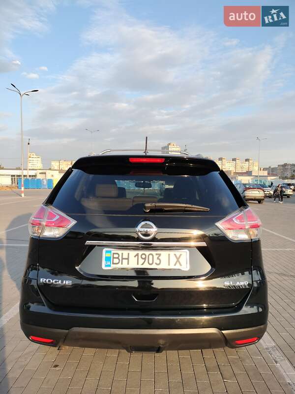 Внедорожник / Кроссовер Nissan Rogue 2015 в Одессе