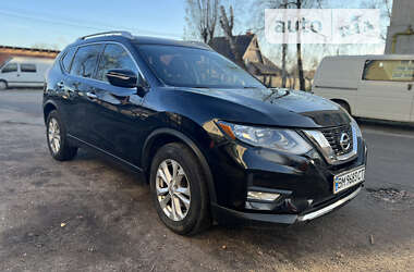 Внедорожник / Кроссовер Nissan Rogue 2014 в Шостке