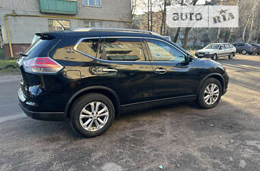 Внедорожник / Кроссовер Nissan Rogue 2014 в Шостке