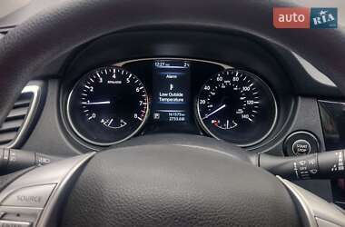 Позашляховик / Кросовер Nissan Rogue 2016 в Одесі