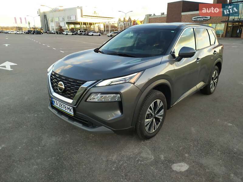 Nissan Rogue 2021