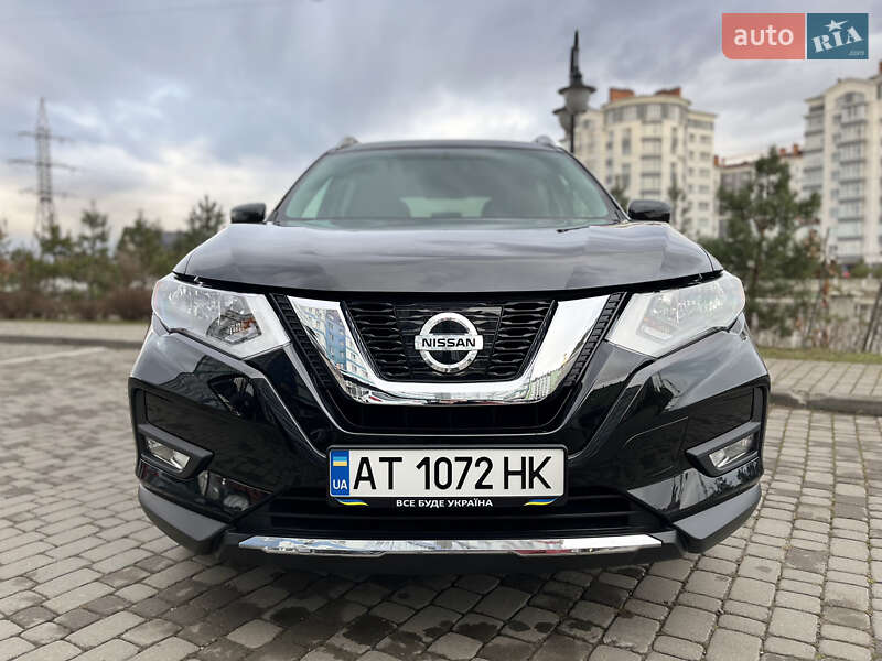 Позашляховик / Кросовер Nissan Rogue 2018 в Івано-Франківську